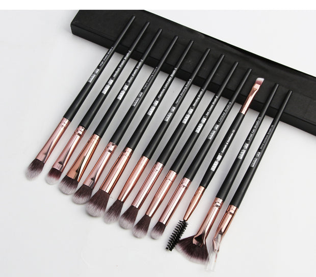 Makeup Brush Set for Flawless Beauty, 12- Piece Set.